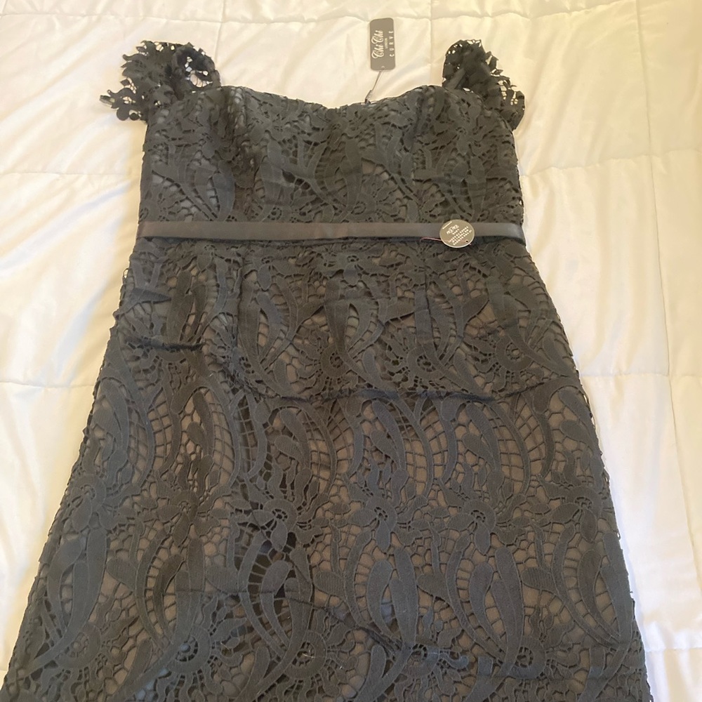 Chi Chi London Lace Dress NWT UK 18